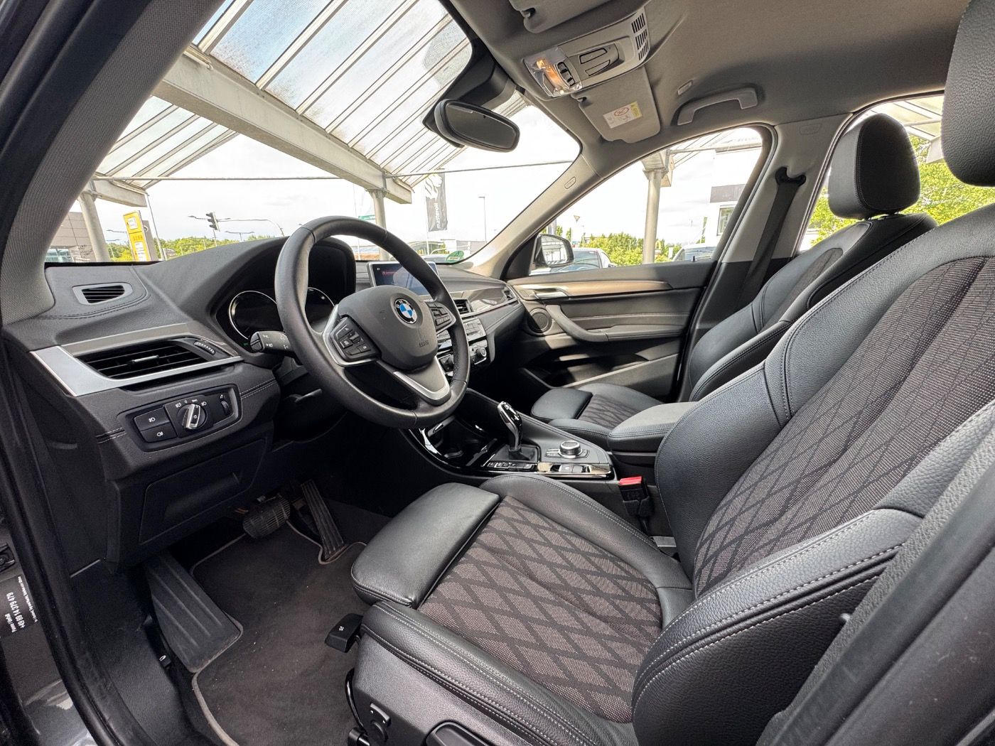 BMW X1 xDrive18d Aut. xLine - Samsaru's Car Outlet
