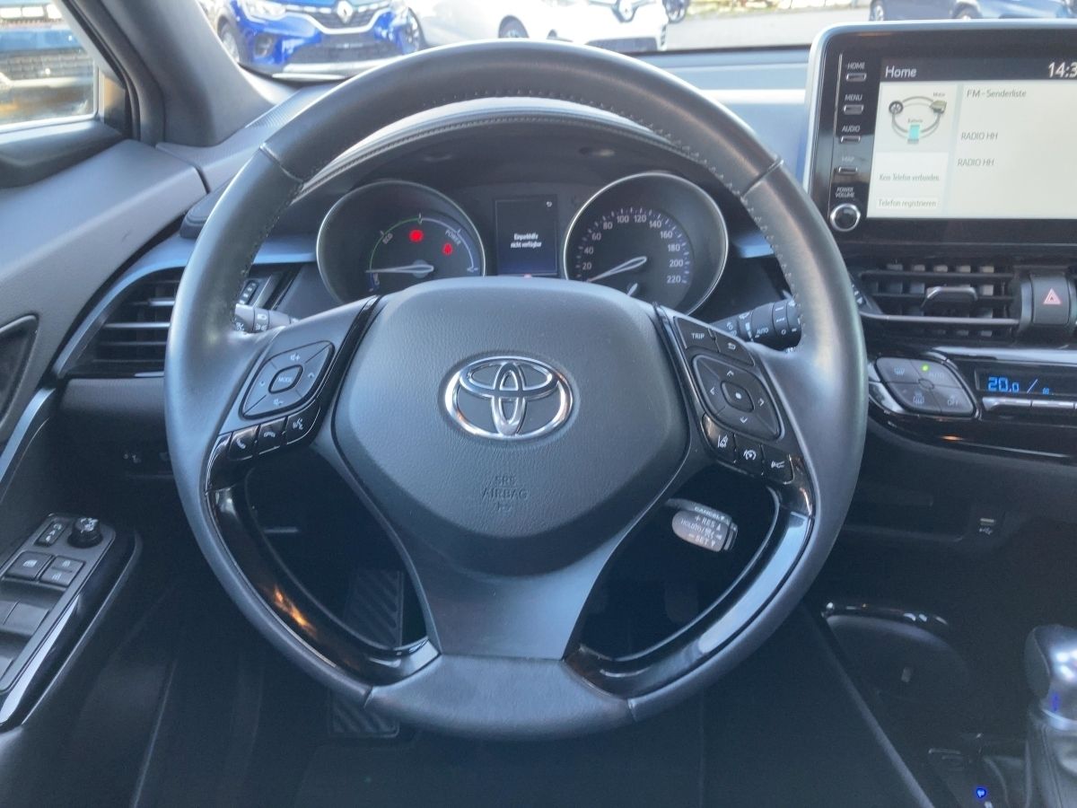 Toyota C-HR 2.0 Hybrid - Samsaru's Car Outlet