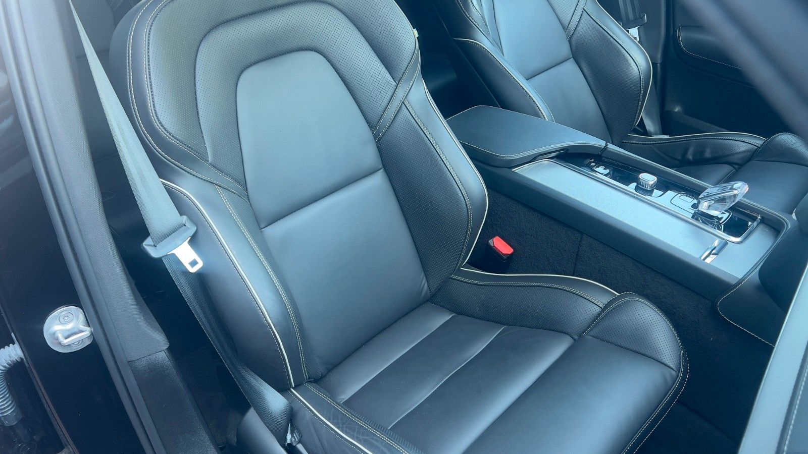 Volvo XC90 B5 D AWD Plus Bright*STDHZG*360°*LUFT*ACC*