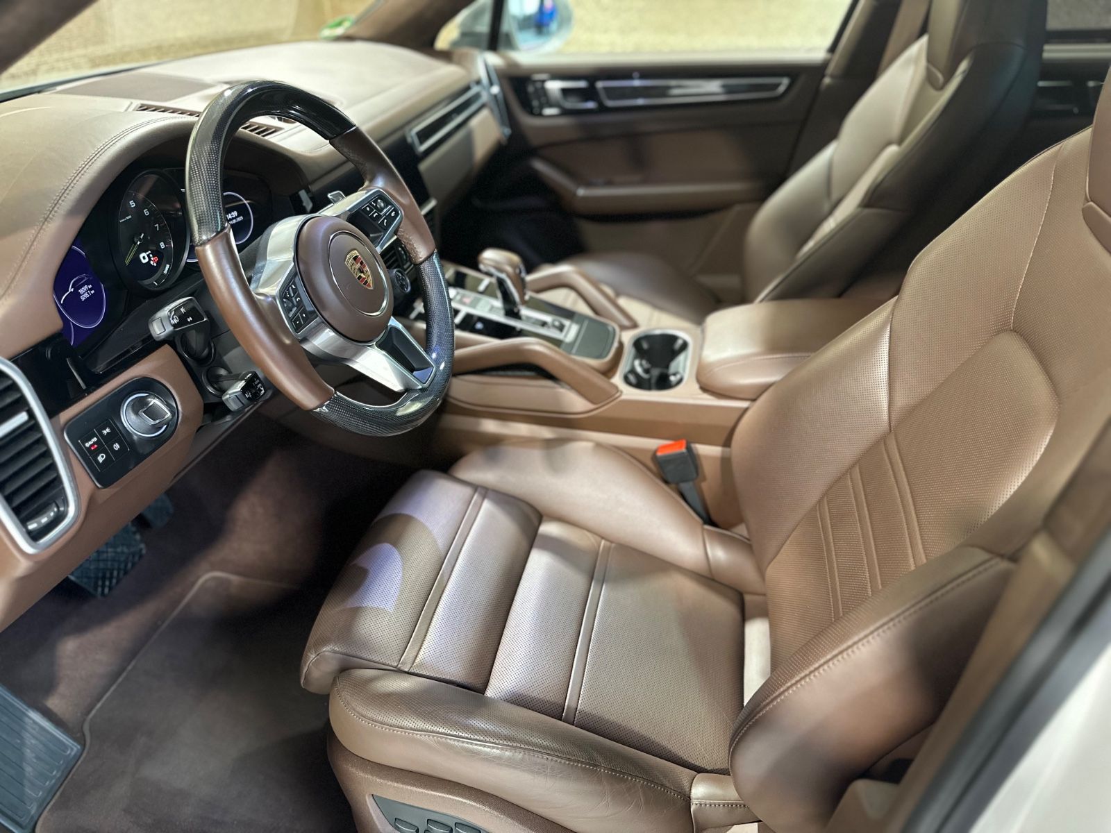 Porsche Cayenne Coupe E-Hybrid Platinum Edit.*WERKSGARAN