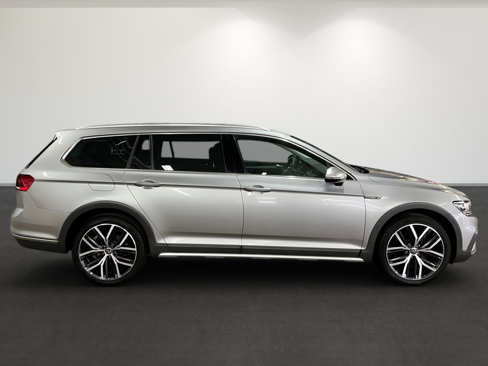 Volkswagen Passat Variant 2.0 TDI Alltrack 4Motion AHK LED