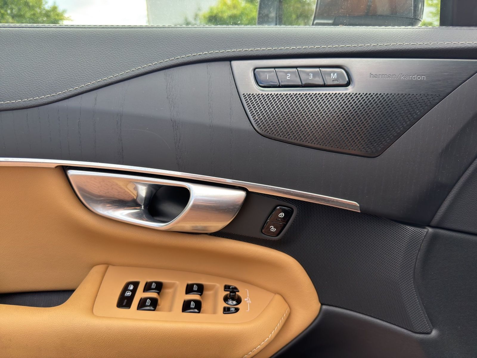 Volvo XC90 B5 Diesel AWD Ultimate Bright+Akustik+AHZV