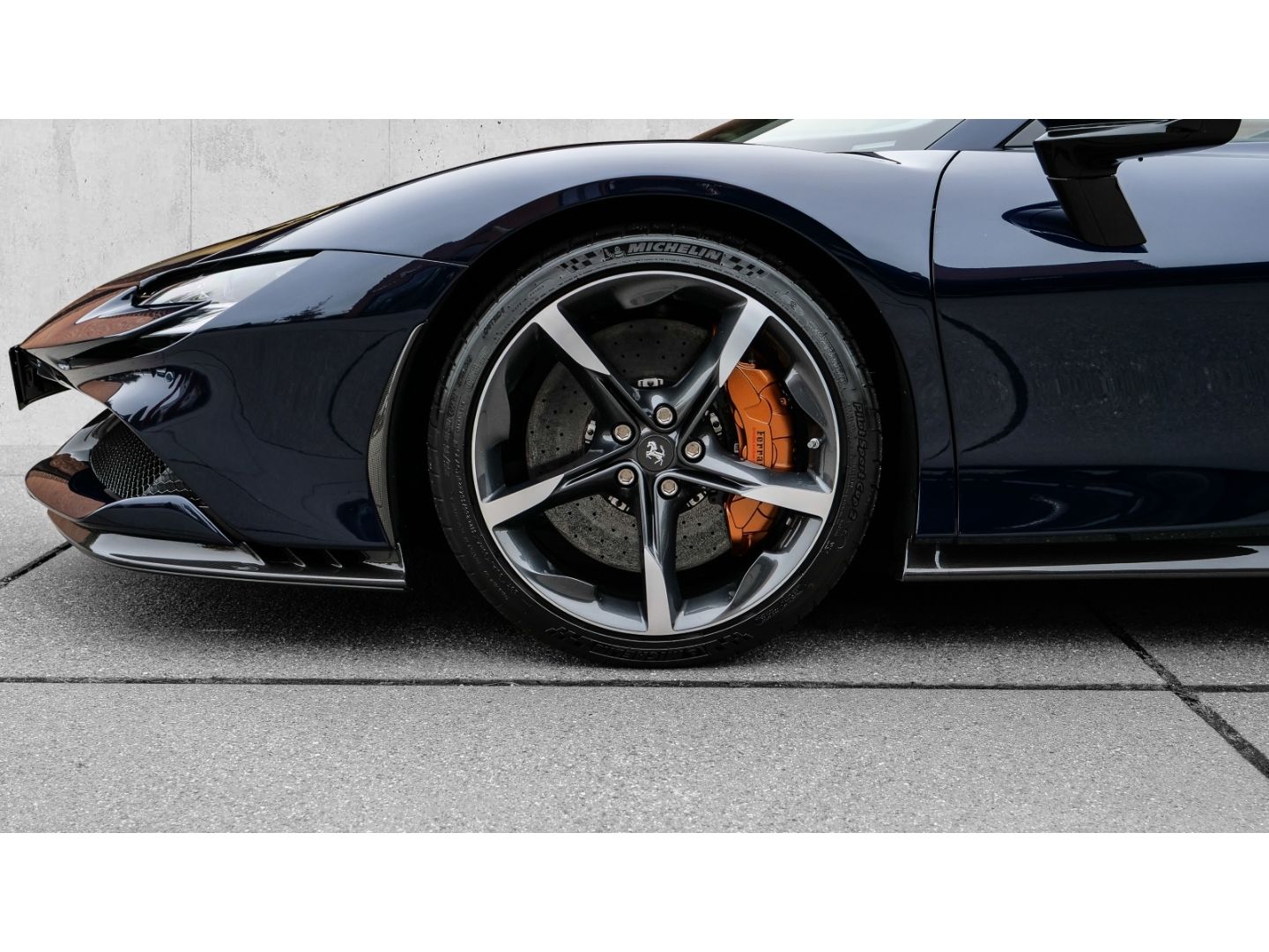 Ferrari SF90 Stradale - Samsaru's Car Outlet