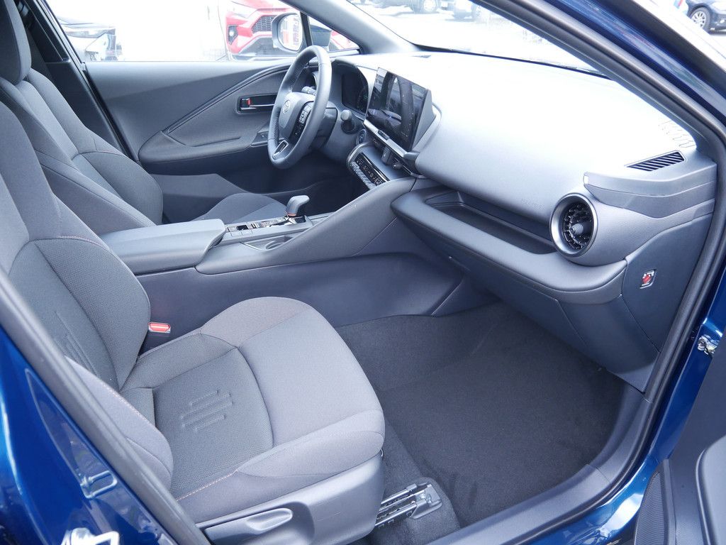 Toyota C-HR 1.8 Hybrid - Samsaru's Car Outlet