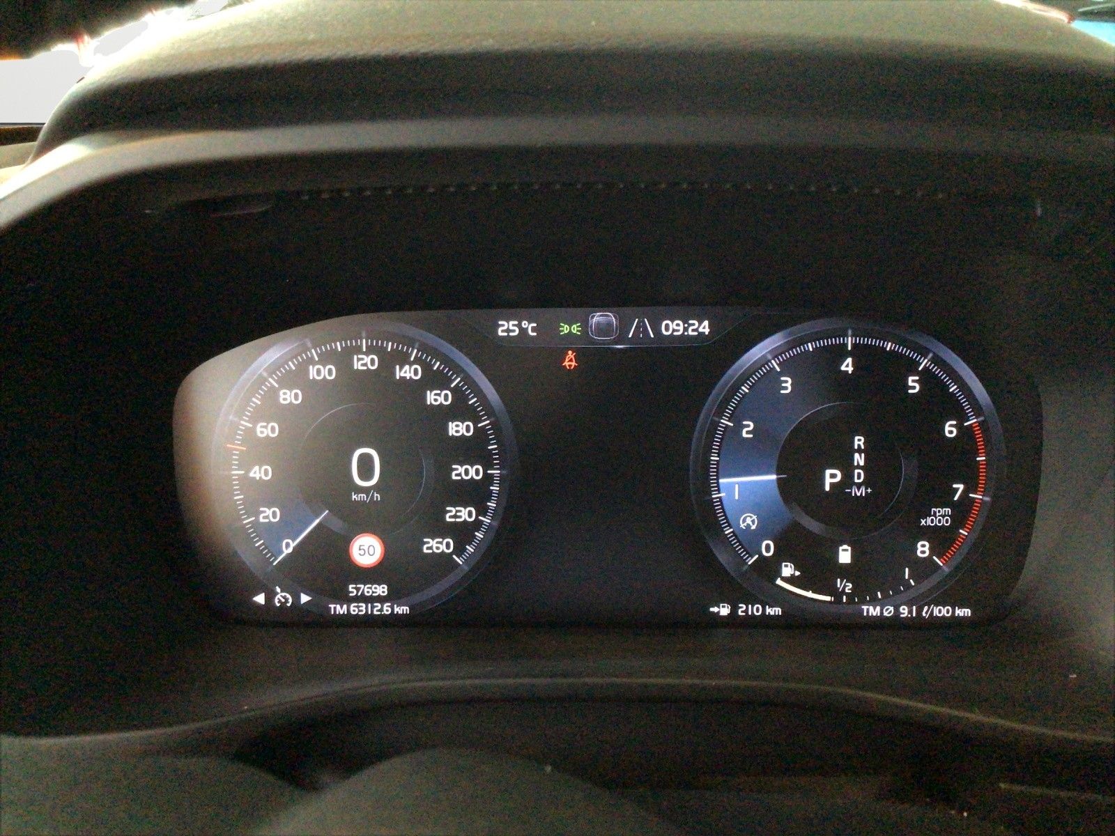 Volvo XC40 B4 Momentum Pro Geartronic