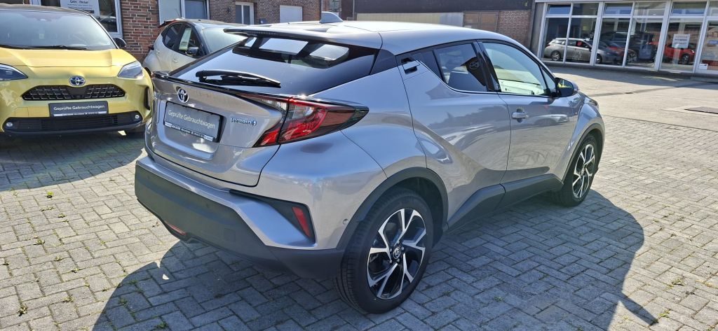 Toyota C-HR Hybrid Team Deutschland