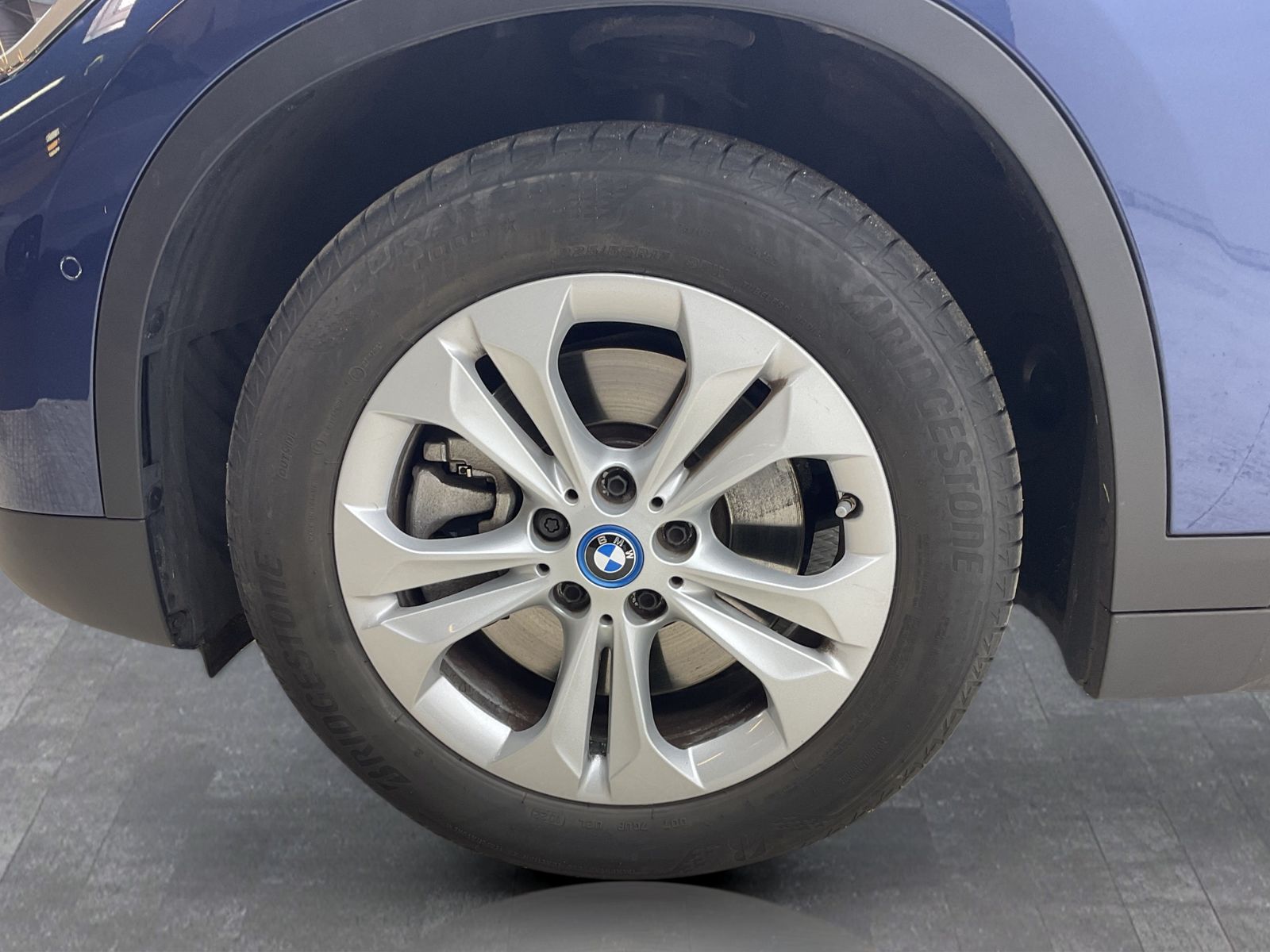 BMW X1 xDrive25e - Samsaru's Car Outlet