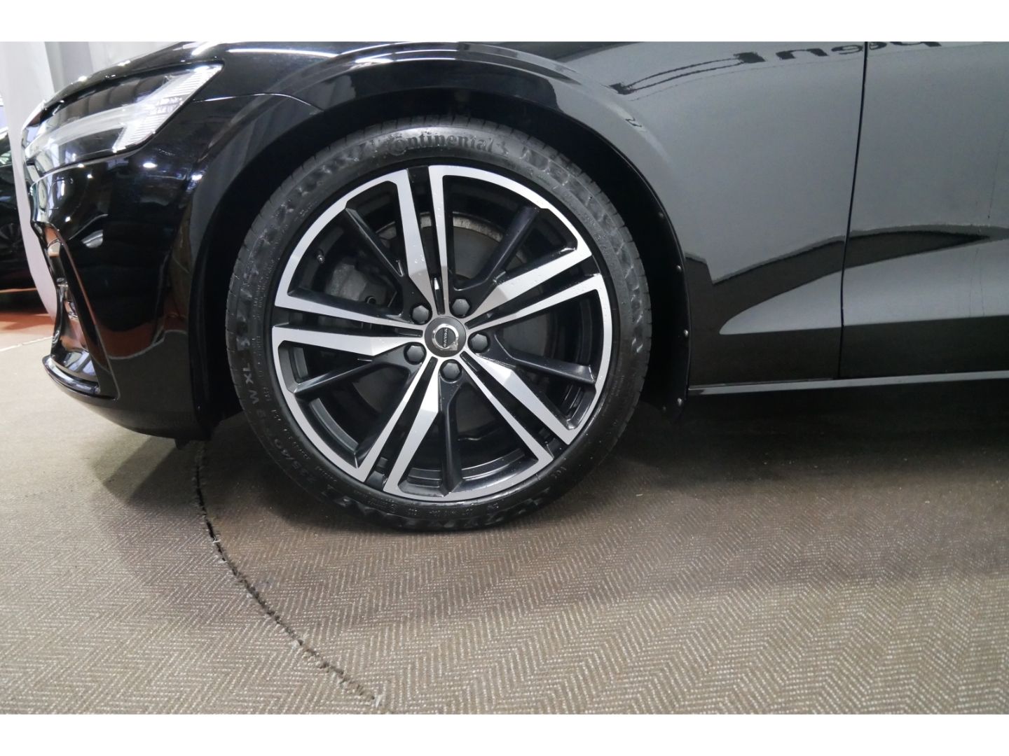 Volvo S60 R Design T5 Panor+LED+Navi+Kamera+Leder+19''