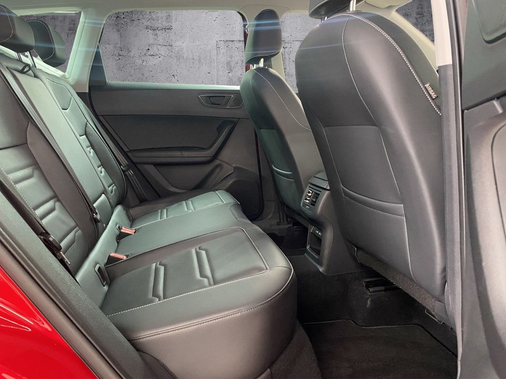 Seat Ateca 1.5 TSI Xperience DSG AHK+Leder+LED