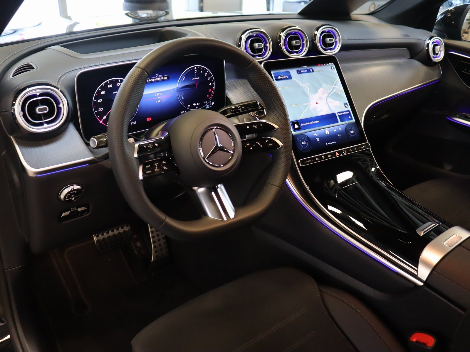 Mercedes-Benz GLC 300 de 4M AMG Distronic/LED/HUD/AHK/Night