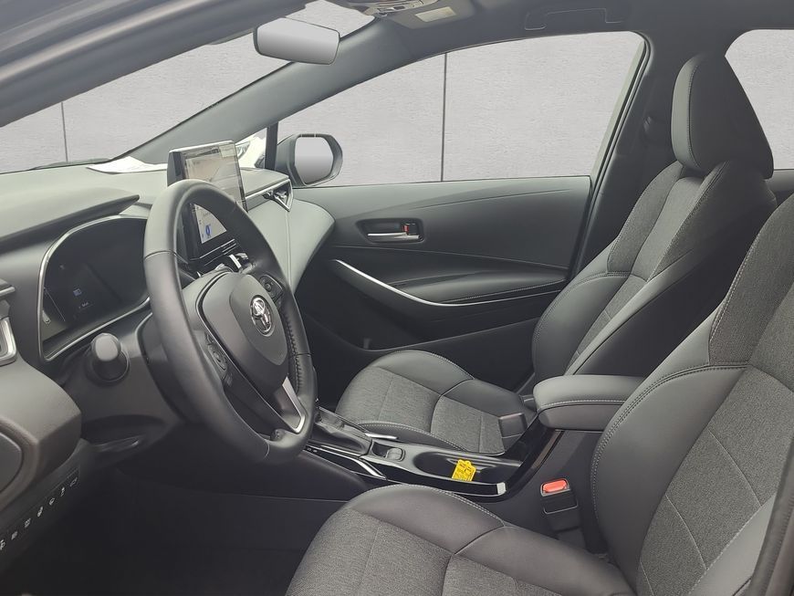 Toyota Corolla 1.8 Hybrid Touring Sports Teamplayer