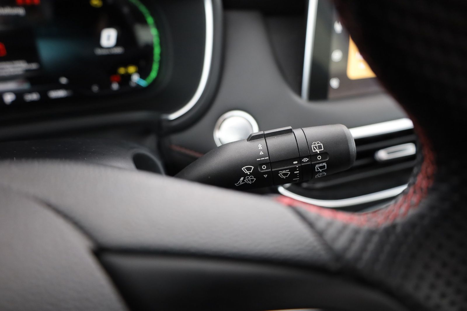 MG HS 1.5 T-GDI Luxury Aut. LED ACC Navi Pano
