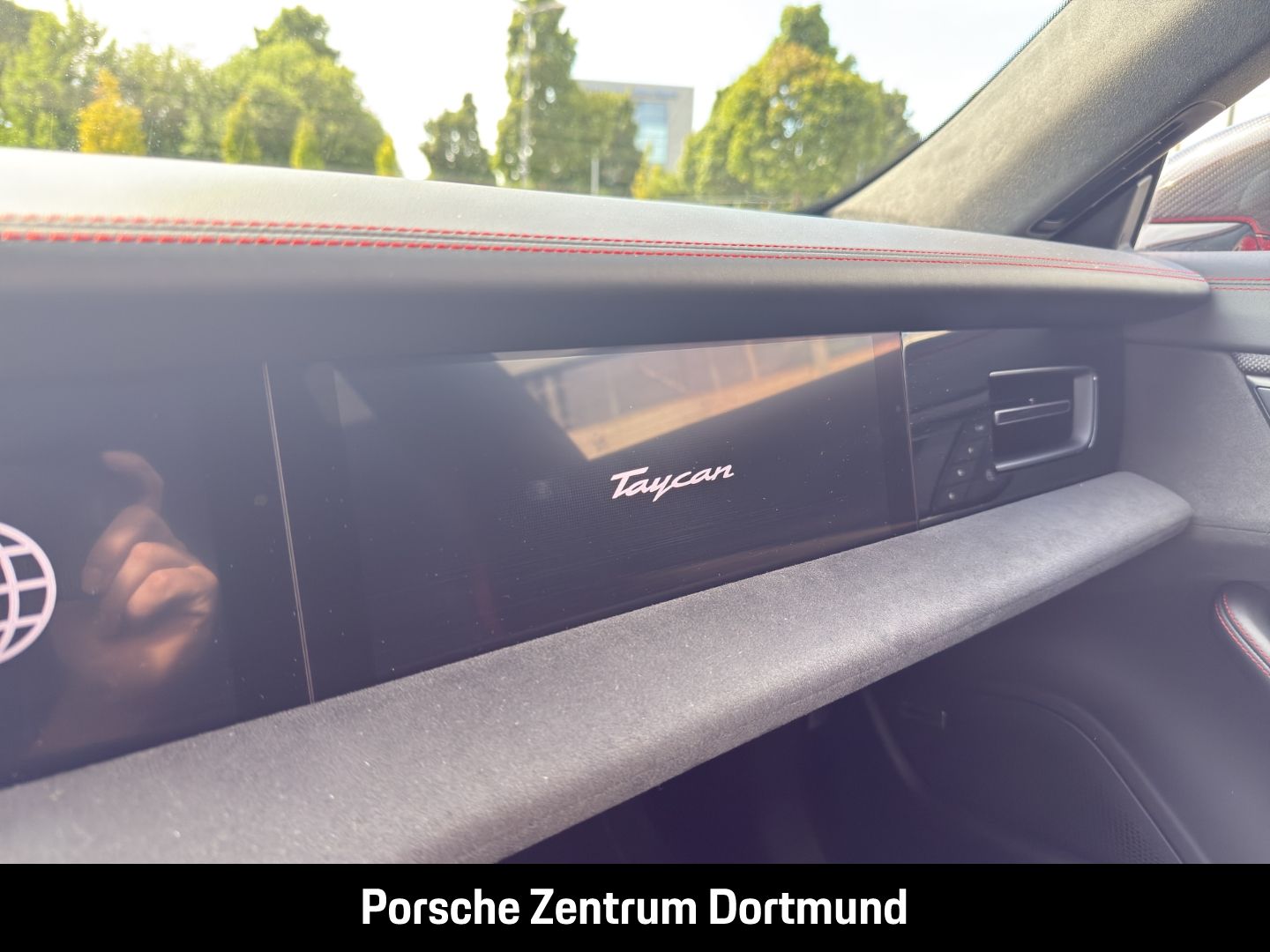 Porsche Taycan GTS Sport Turismo HA-Lenkung InnoDrive
