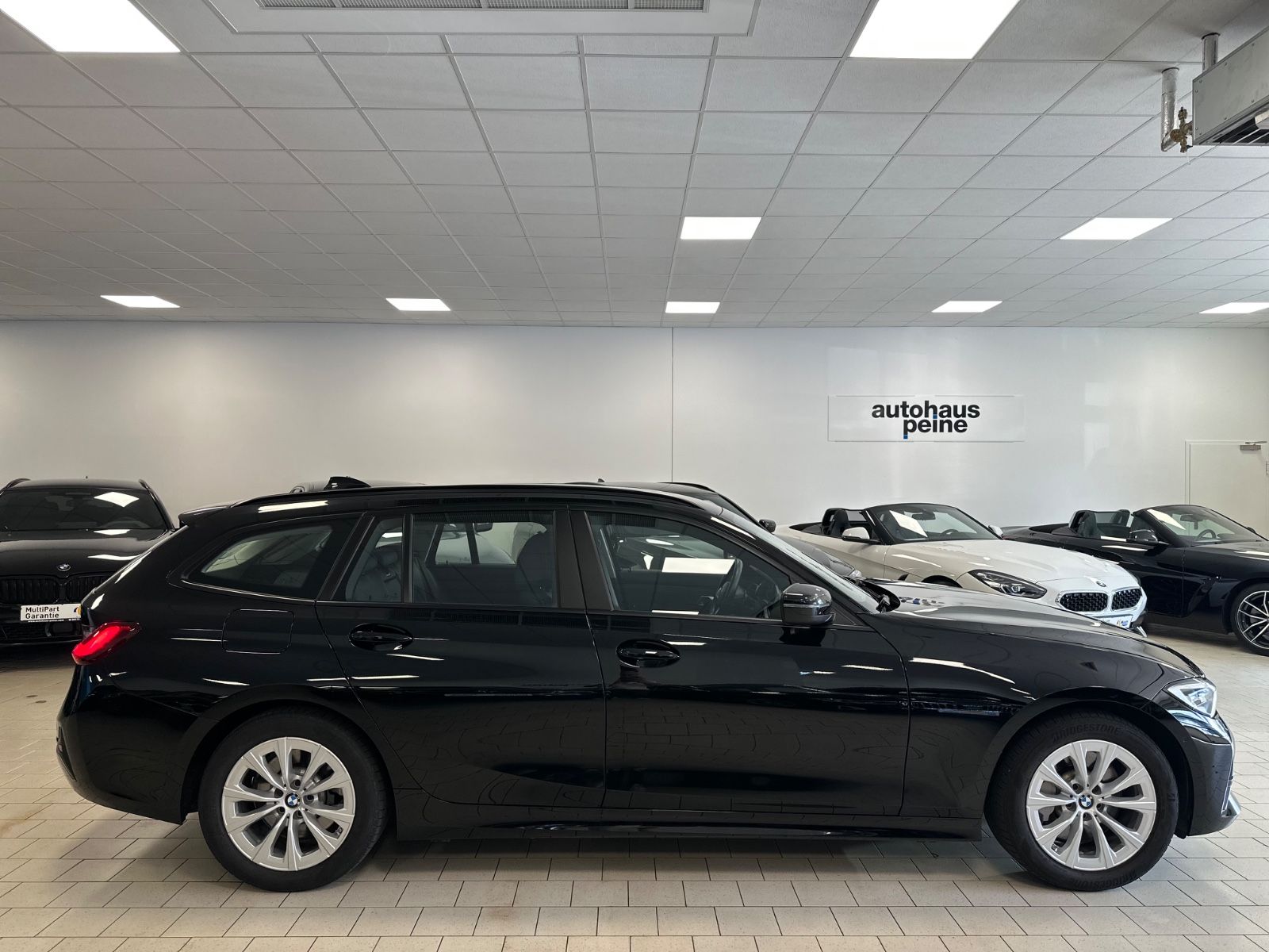 BMW 330e - Samsaru's Car Outlet