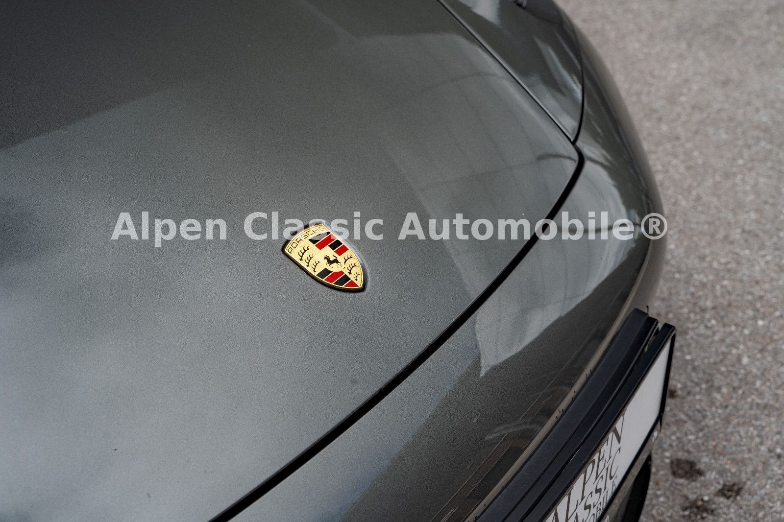 Porsche 992 Carrera 4 GTS Sport Chrono, Burmest