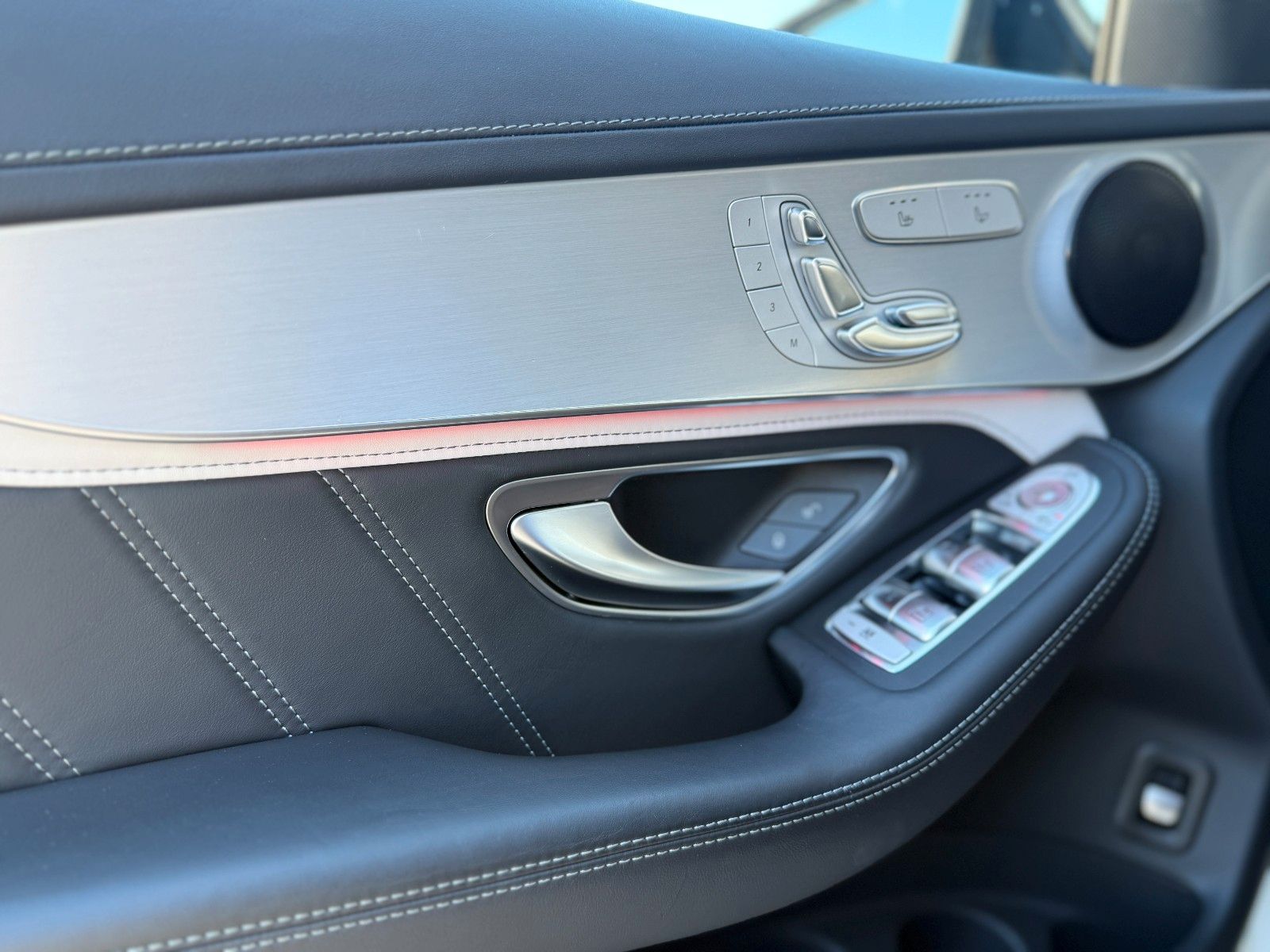 Mercedes-Benz GLC 63S AMG 4MATIC AERO DRIVER LED 21" PANO 360°