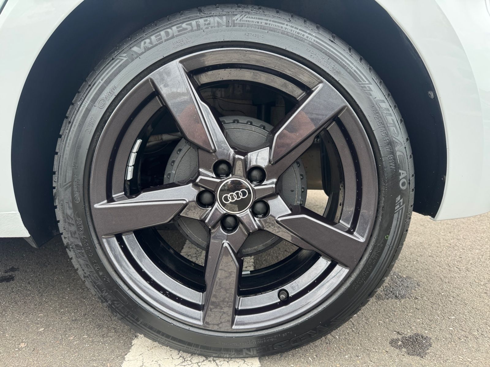 Audi A1 Sportback S line 25 TFSI S tronic - Samsaru's Car Outlet