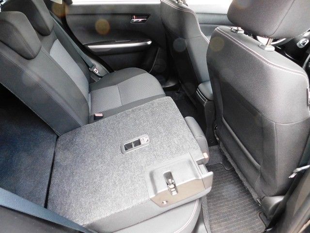 Suzuki Vitara 1.4 Boosterjet 4x4 Comfort Hybrid - Samsaru's Car Outlet