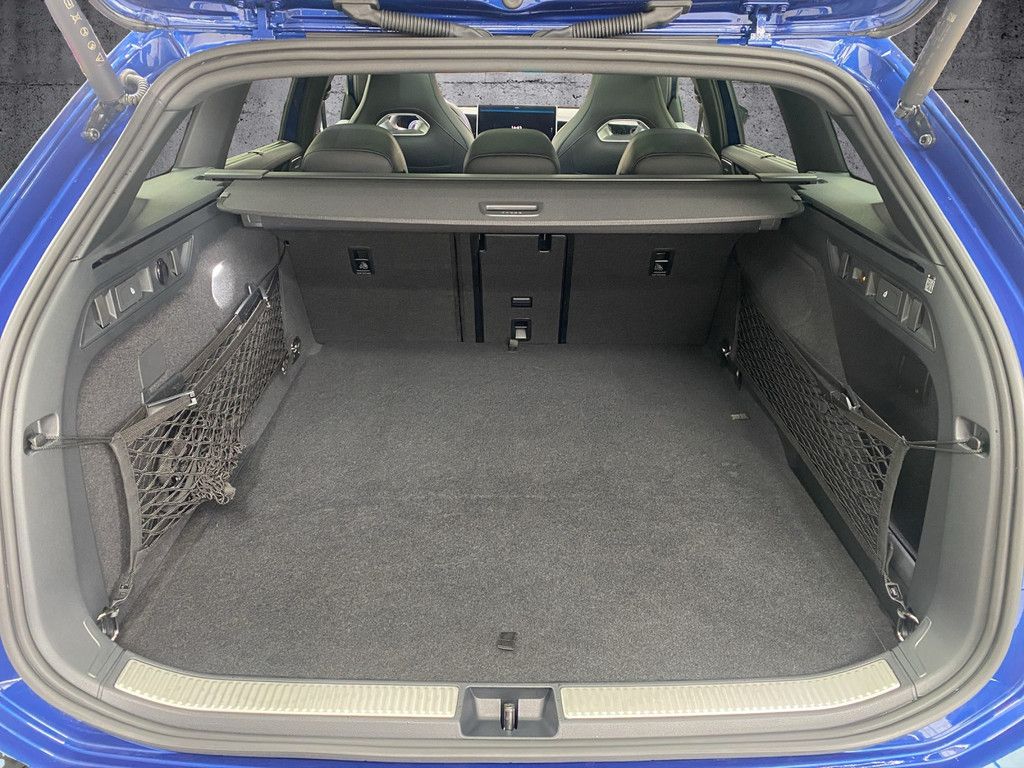 Volkswagen Passat Variant 1.5 TSI eHybrid R-Line DSG AHK