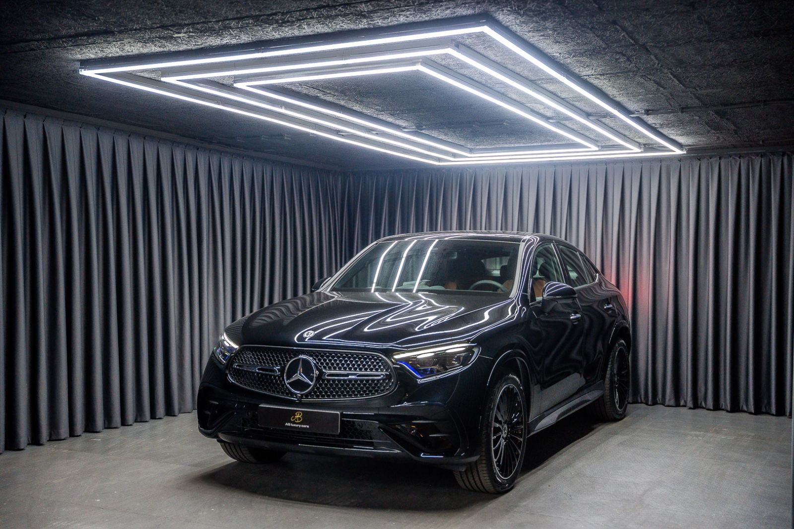 Mercedes-Benz GLC 300 4M Coupé AMG Premium Plus - Samsaru's Car Outlet