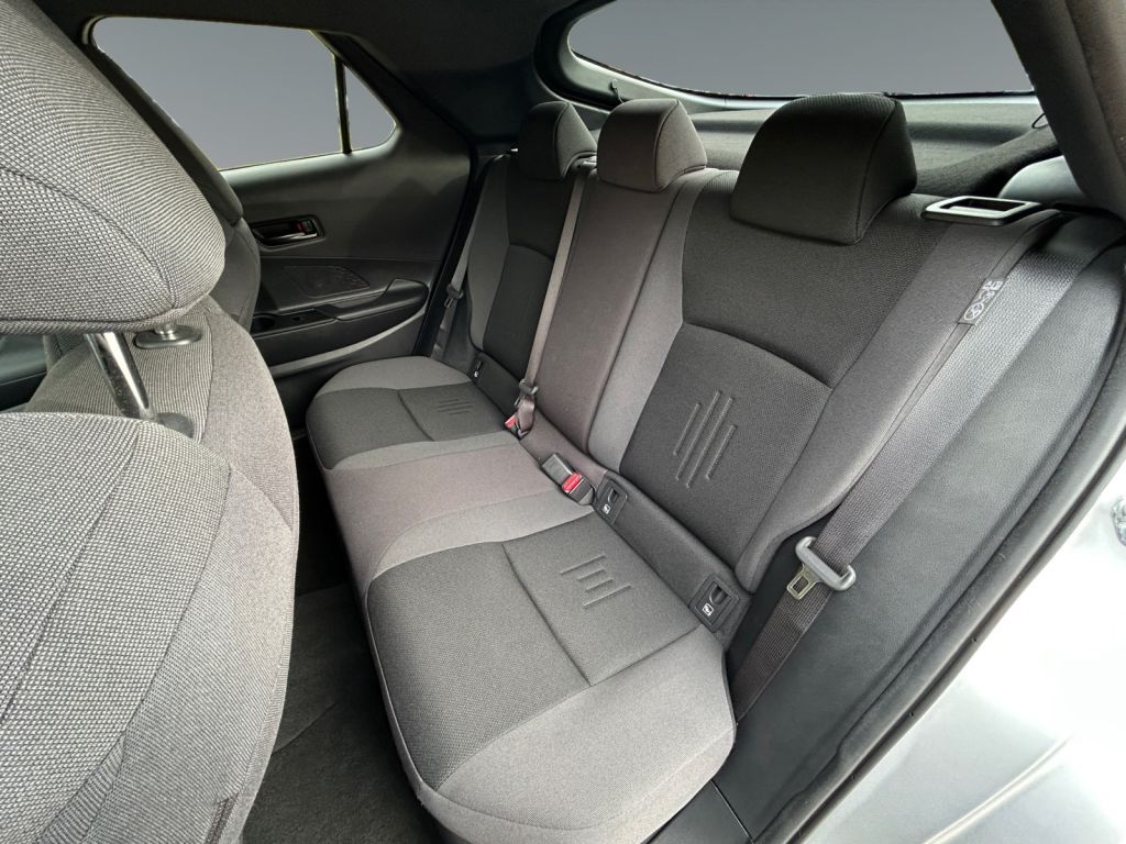 Toyota C-HR 1.8 Hybrid Team Deutschland (AX2)