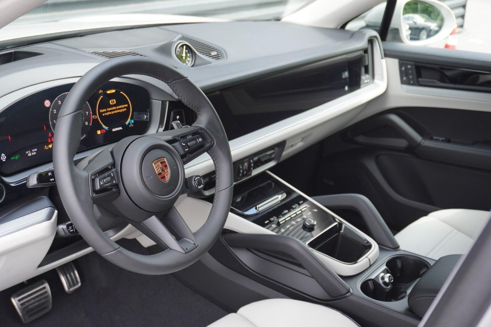 Porsche Cayenne Coupe S head-up PASM SportDesign Exclus