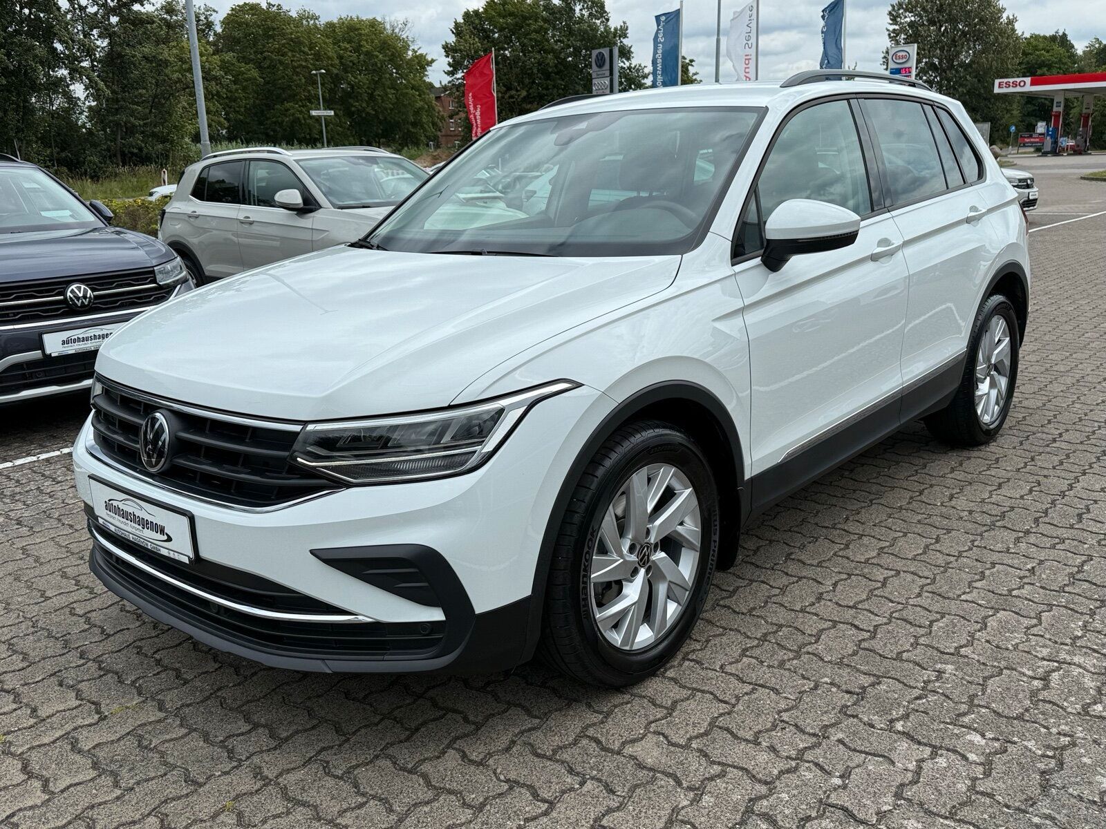 Volkswagen 1.5TSI Life - Samsaru's Car Outlet