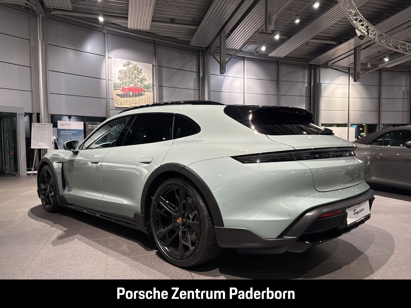 Porsche Taycan 4 Cross Turismo LED-Matrix Surround-View