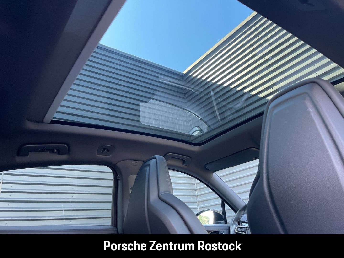 Porsche Cayenne E-Hybrid Coupe BOSE Panorama InnoDrive