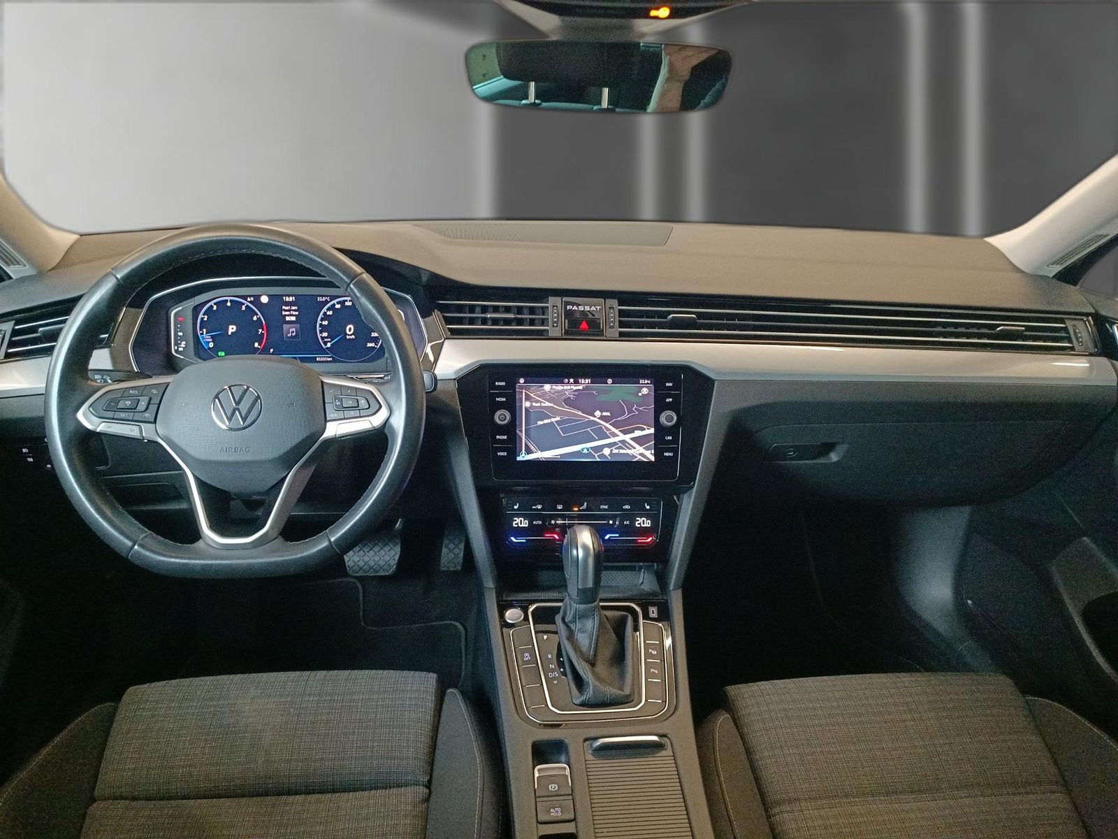 Volkswagen Passat Var. 1.5 TSI Business DSG - Samsaru's Car Outlet