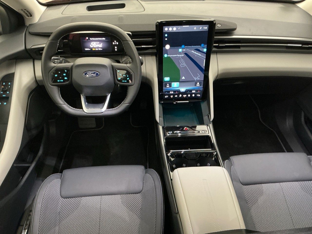 Ford Explorer AWD 79kWh Auto./360-KAMERA/ACC/HEAD-UP/