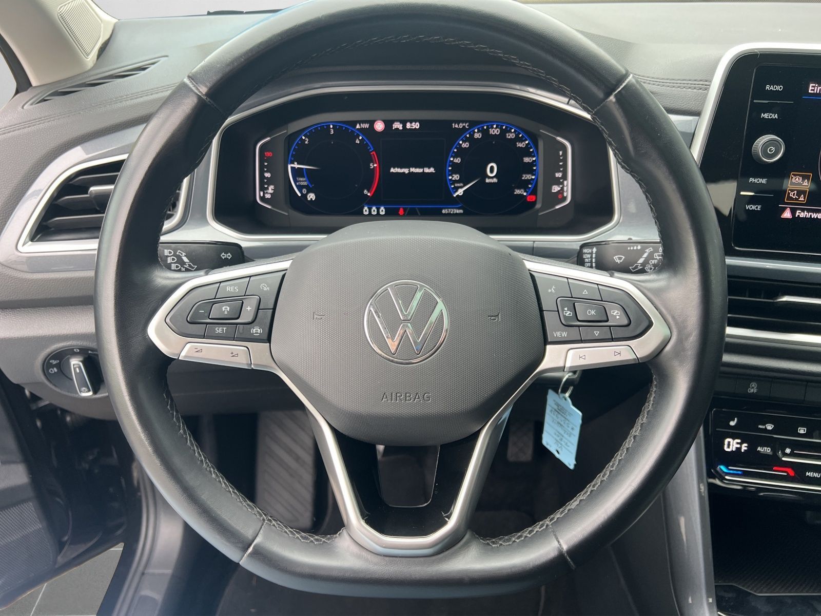 Volkswagen T-Roc 2.0 TDI Style - Samsaru's Car Outlet