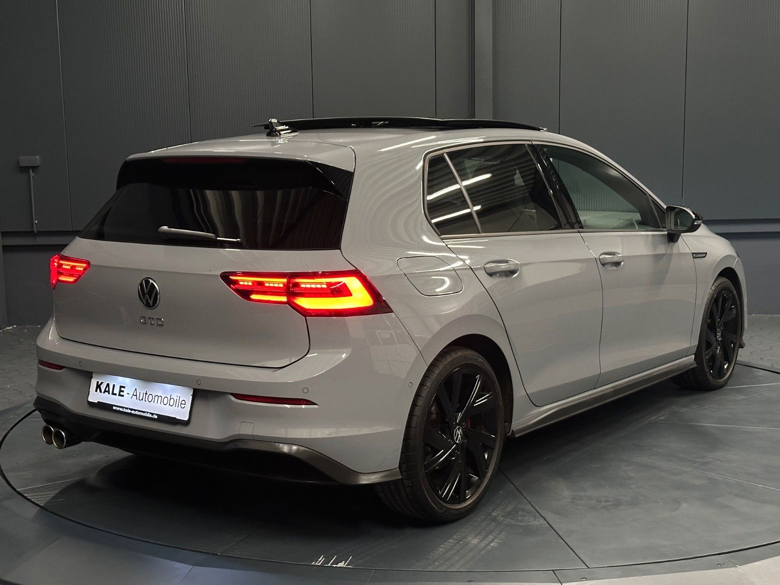 Volkswagen Golf GTD *Black Style*PANORAMA*LEDER*SitzKlima*