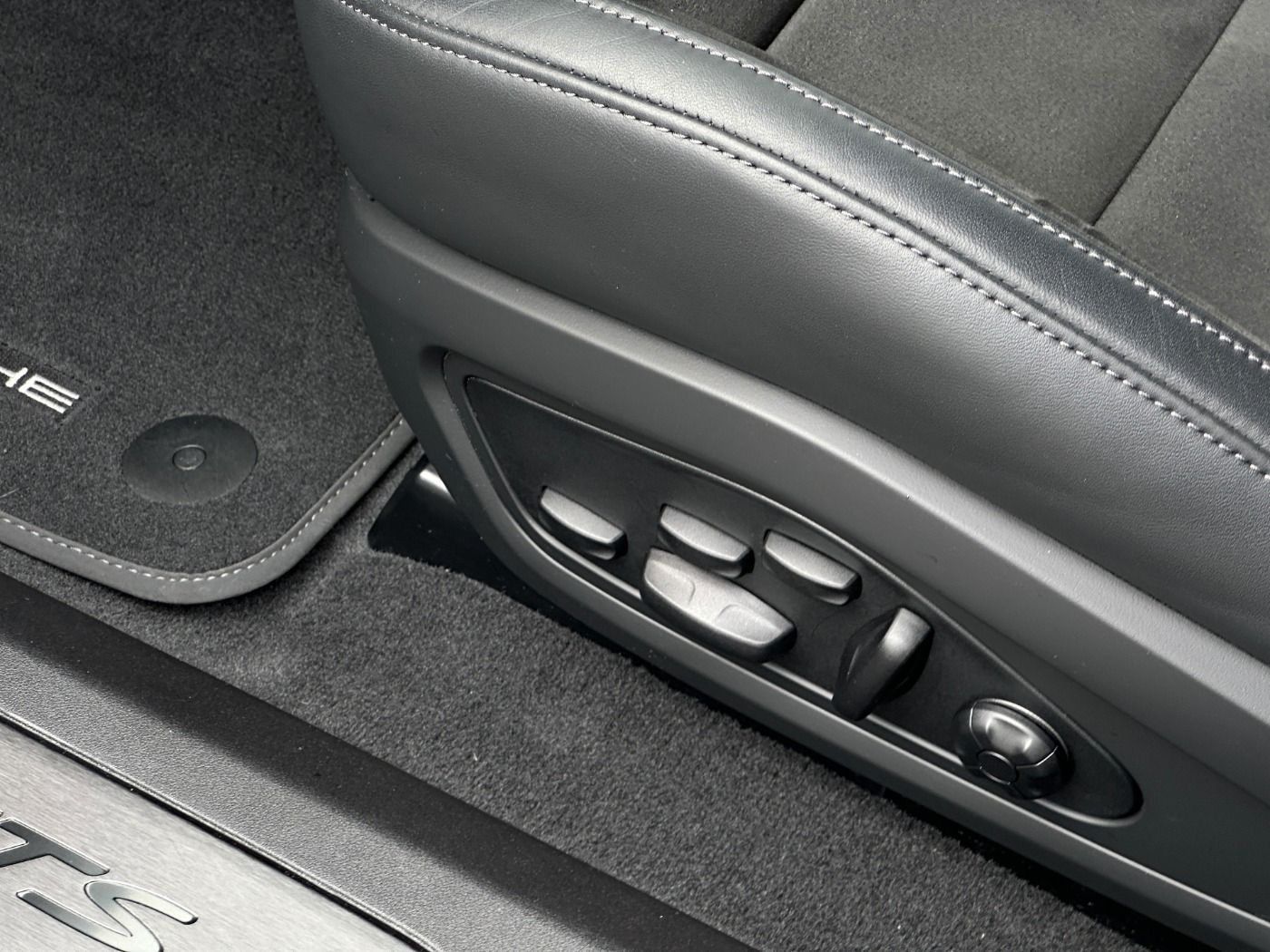 Porsche Taycan GTS Sport Turismo 360° BOSE SHZ V H