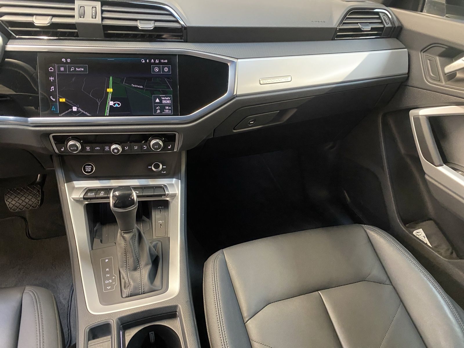 Audi Q3 40 quattro advanced - Samsaru's Car Outlet