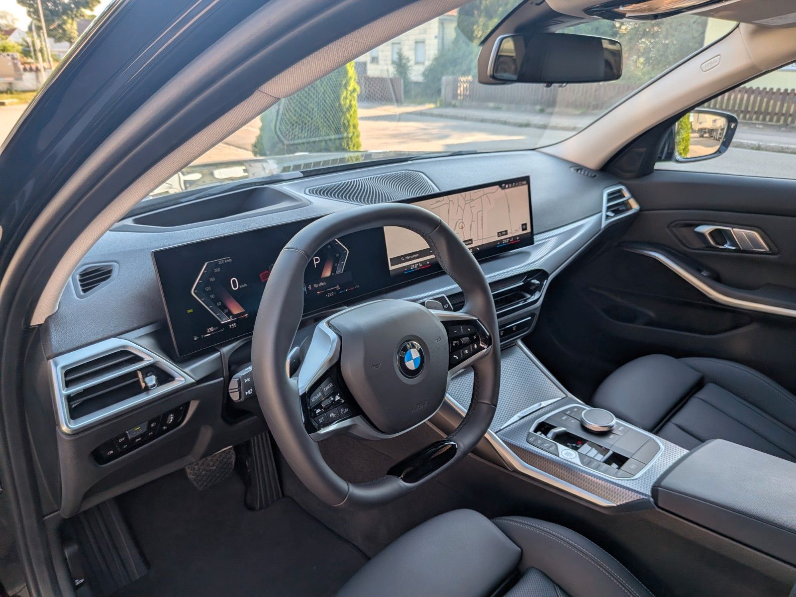 BMW 318i Touring *LederSportsitze*ACC*360°*DrivAssis