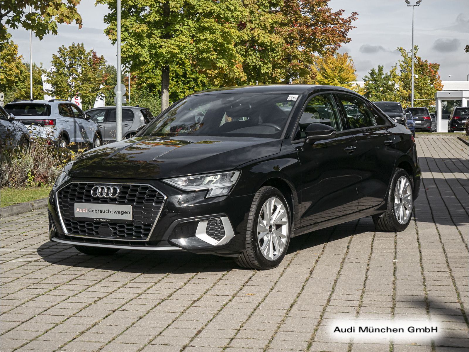 Audi A3 Limousine 30 TFSI S tronic advanced AHK/Virtu