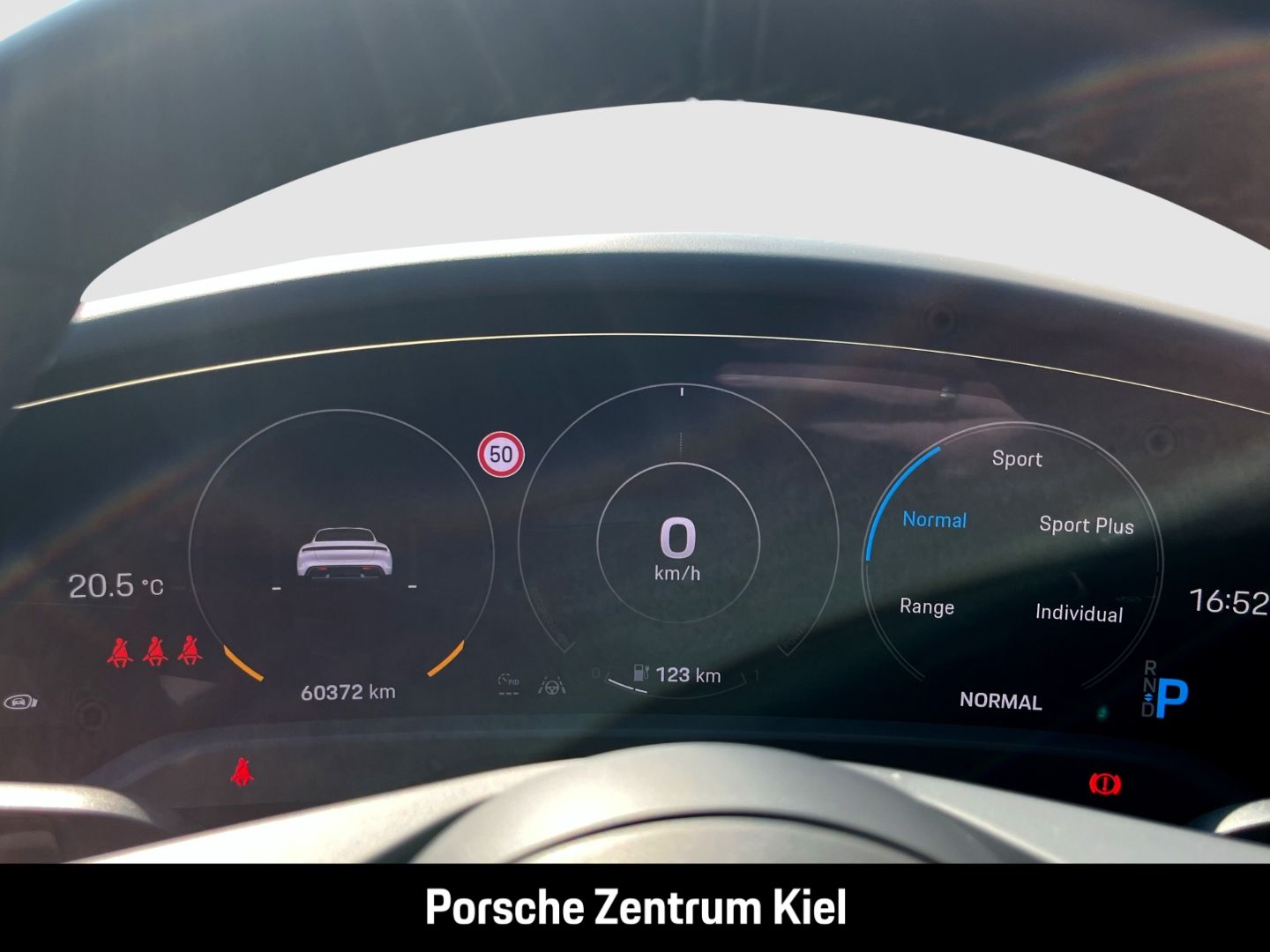 Porsche Taycan Turbo Cross Turismo BOSE LED-Matrix