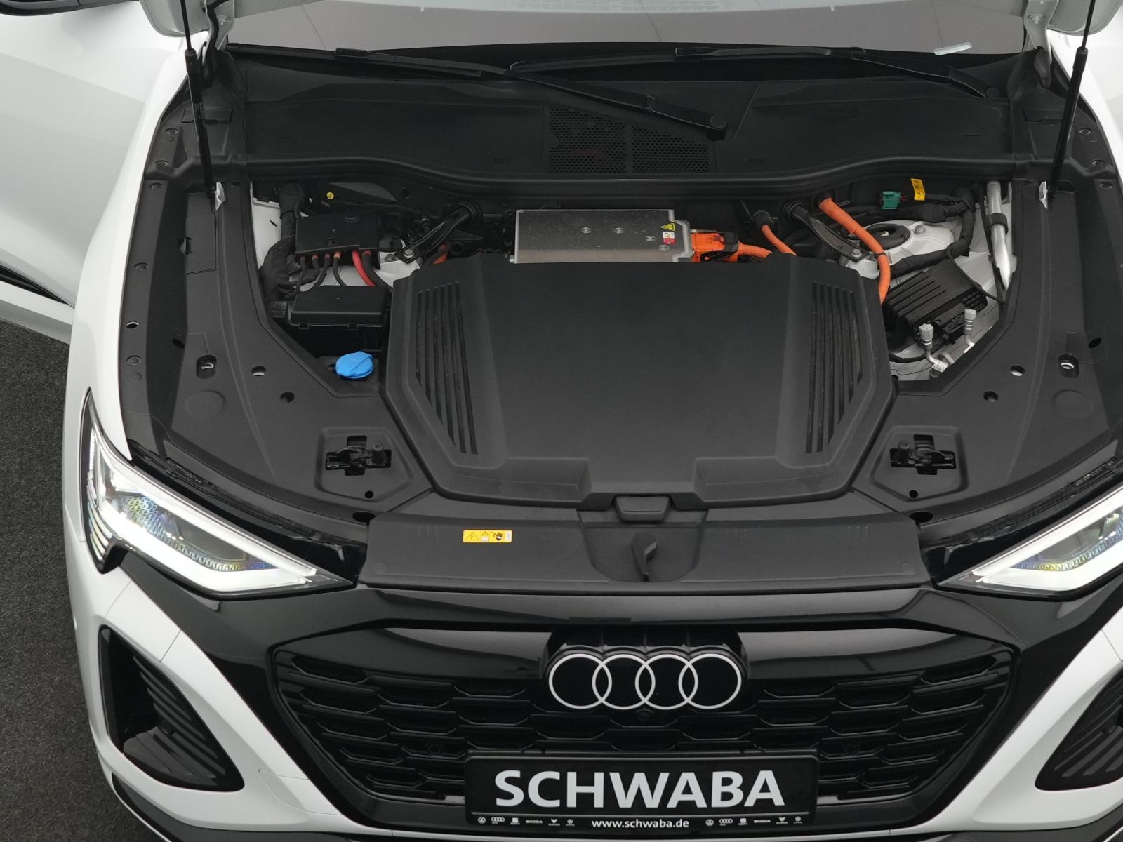 Audi Q8 Sportback e-tron 50 S line quattro