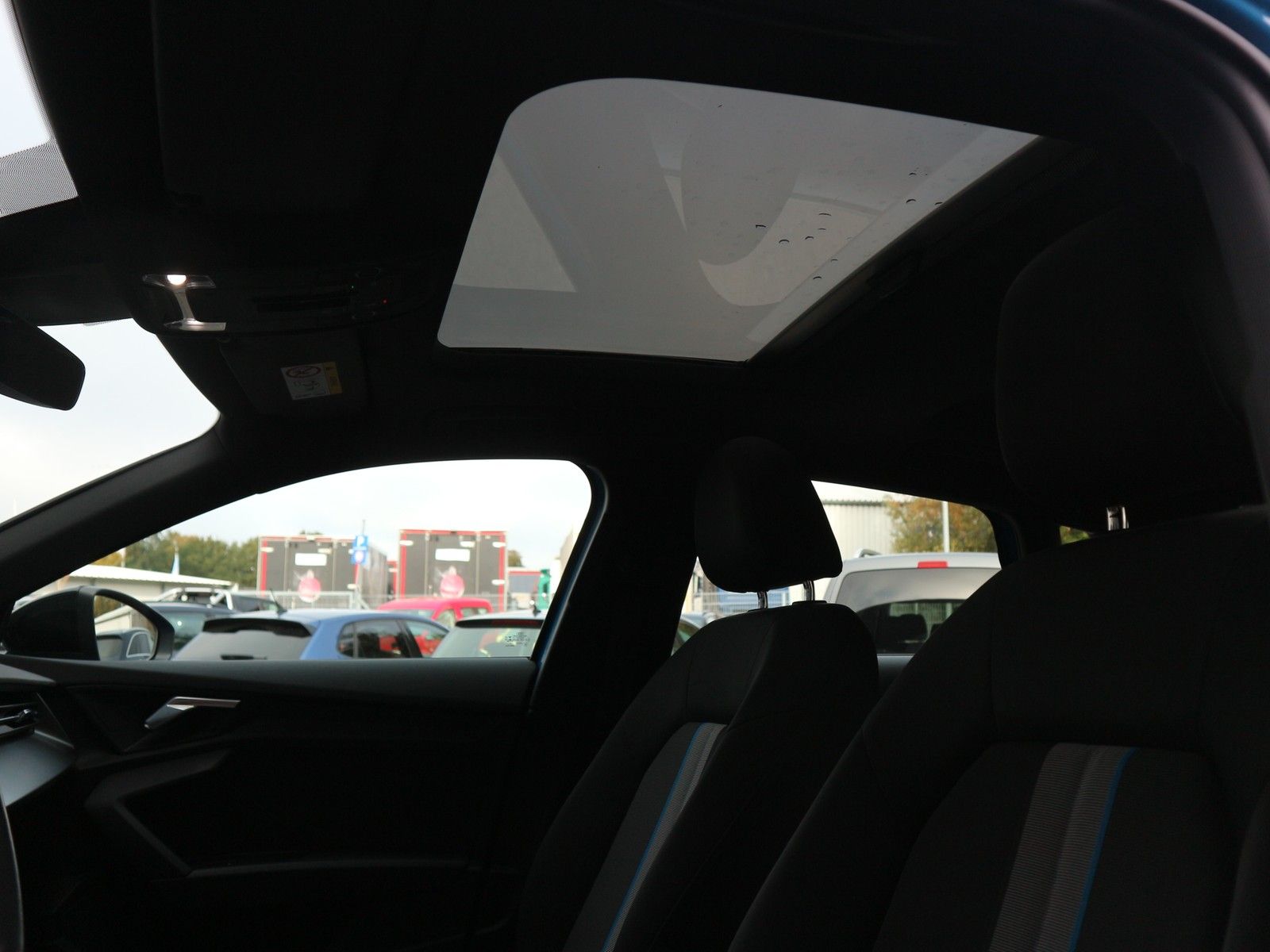 Audi A3 Sportback 30 2,0 TDI S line Matrix Pano VC