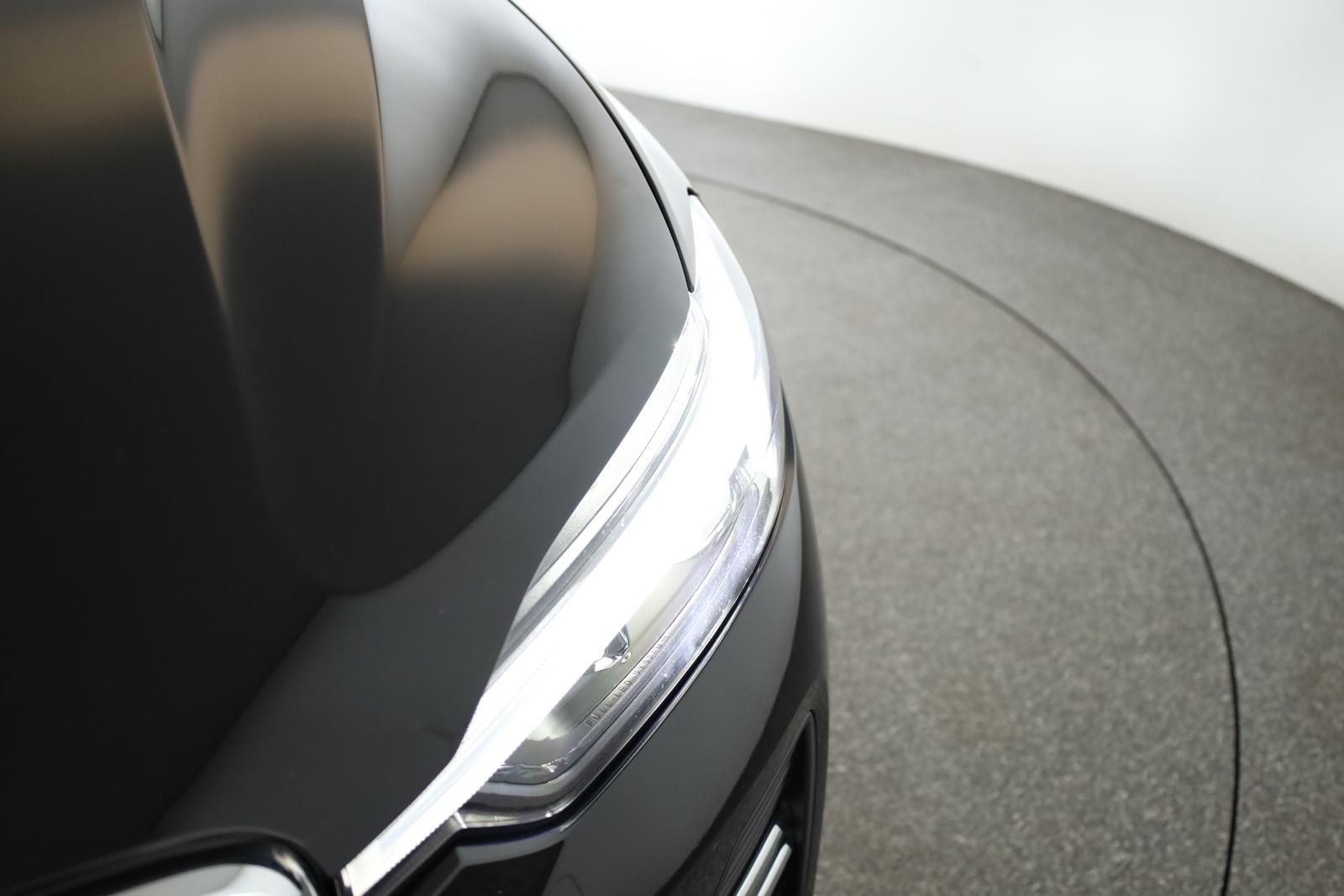 Volvo XC60 Recharge T6 AWD Core Pano Kam STHZ 20" AHK