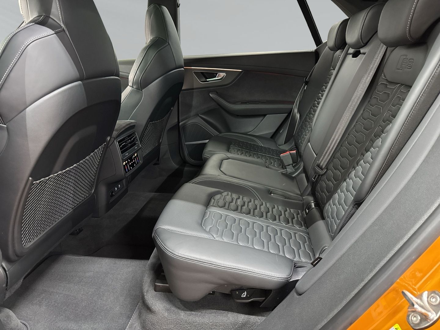 Audi RSQ8 qu tiptro 360°+AHK+HuD+Keramik+Pano+Sthz