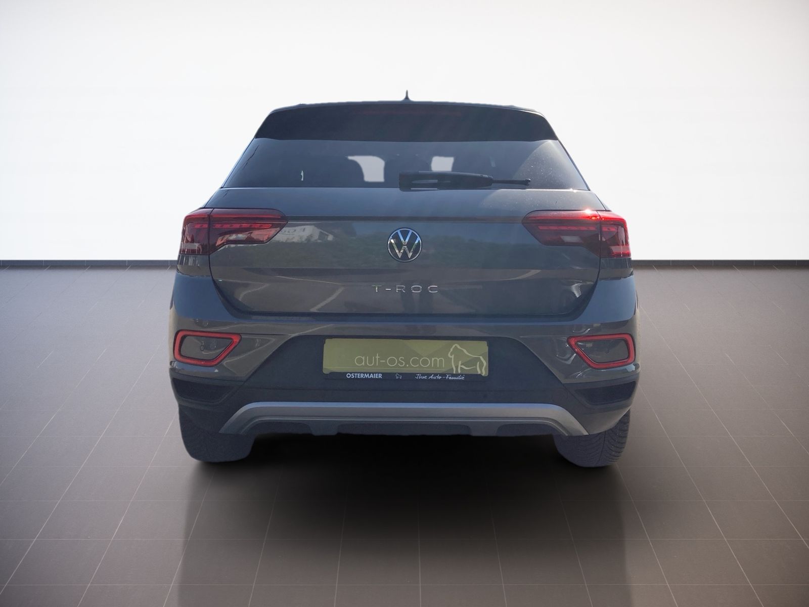 Volkswagen T-Roc LIFE 1.0TSI - Samsaru's Car Outlet