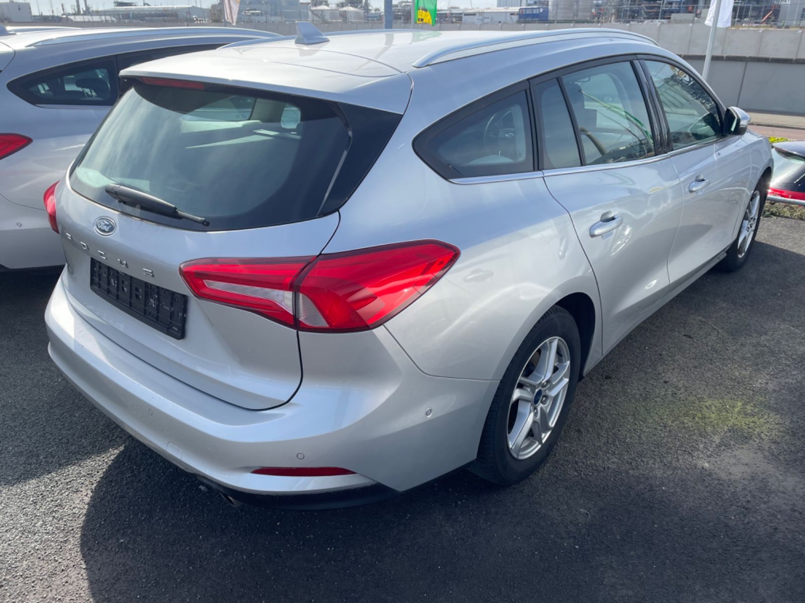 Ford Focus Kombi TDCi120 Auto - Samsaru's Car Outlet
