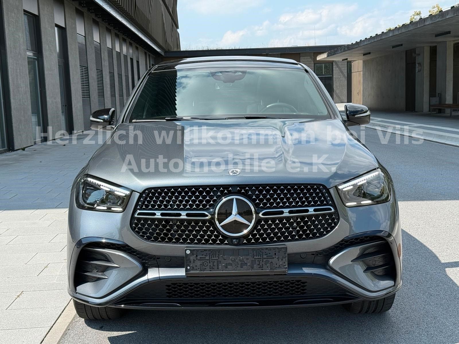 Mercedes-Benz GLE 300d 4M Coupe AMG *PANO*HUD*LUFT*BURM*21"*VO