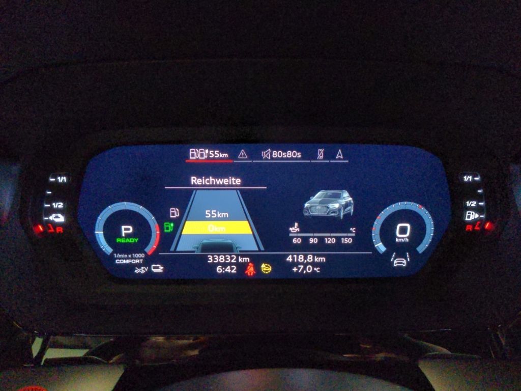 Audi A3 Sportback 40TFSIe S tronic S line Matrix Navi