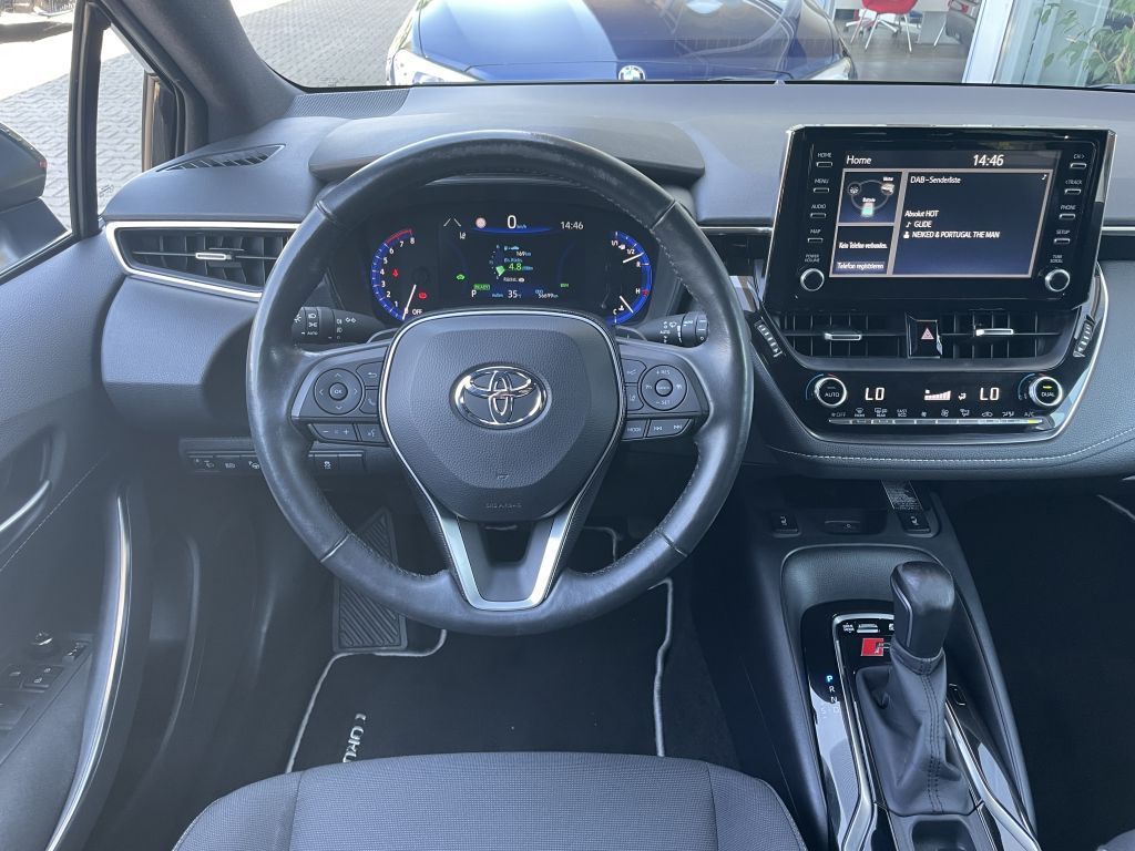 Toyota Corolla 2.0 Hybrid - Samsaru's Car Outlet