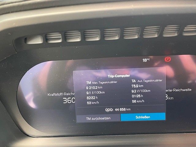 Volvo XC 90 XC90 Ultimate Dark Plug-In Hybrid AWD