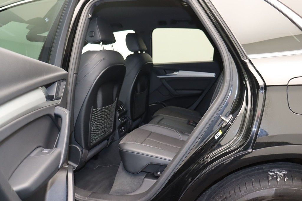Audi Q5 50 TFSI e quattro S line - Samsaru's Car Outlet