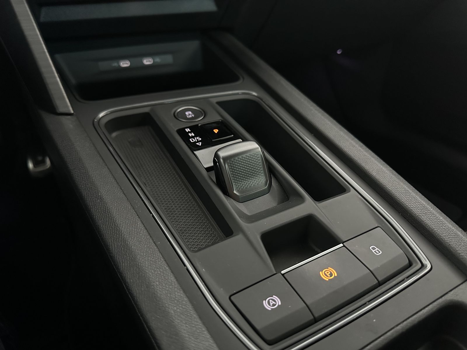Cupra Leon VZ 2.0 TSI - Samsaru's Car Outlet